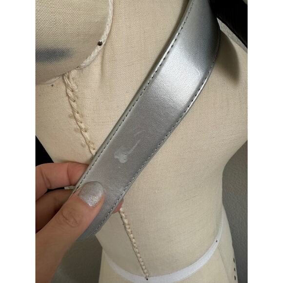 Silver Accent Belt with Silver Buckle - Picture 6 of 7